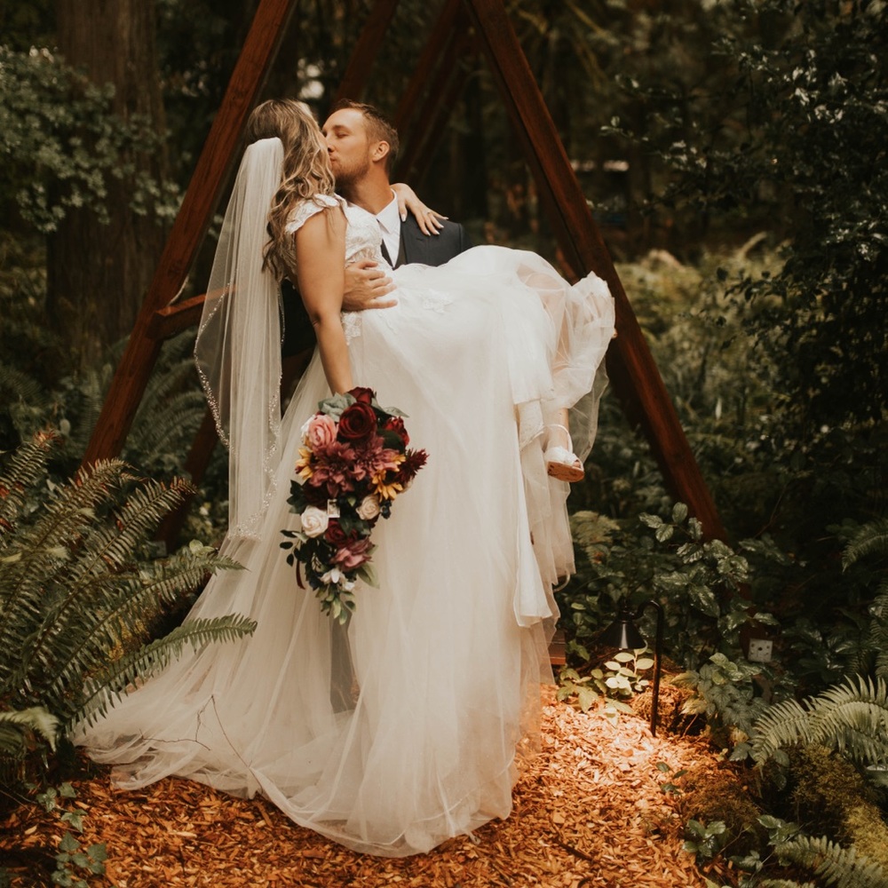 Breathtaking Wedding Vail